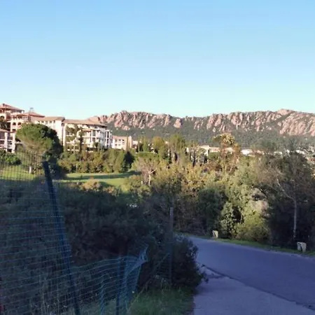 Raphael, Cap Esterel Le Hameau. Vue *