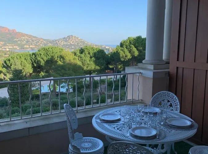 아파트 Raphael, Cap Esterel Le Hameau. Vue