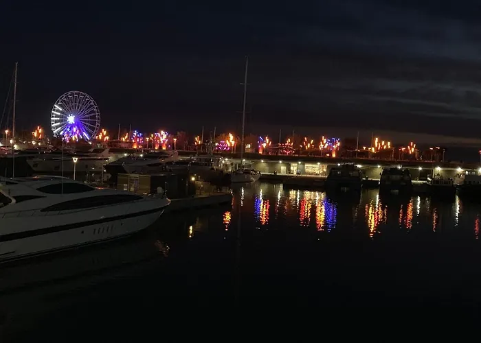 Raphael, Cap Esterel Le Hameau. Vue Saint-Raphaël